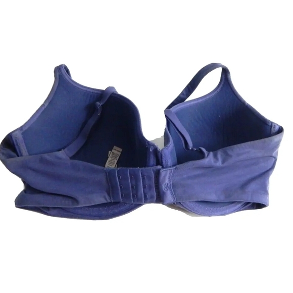 Victoria's Secret Lined Demi Bra - Picture 2 of 4